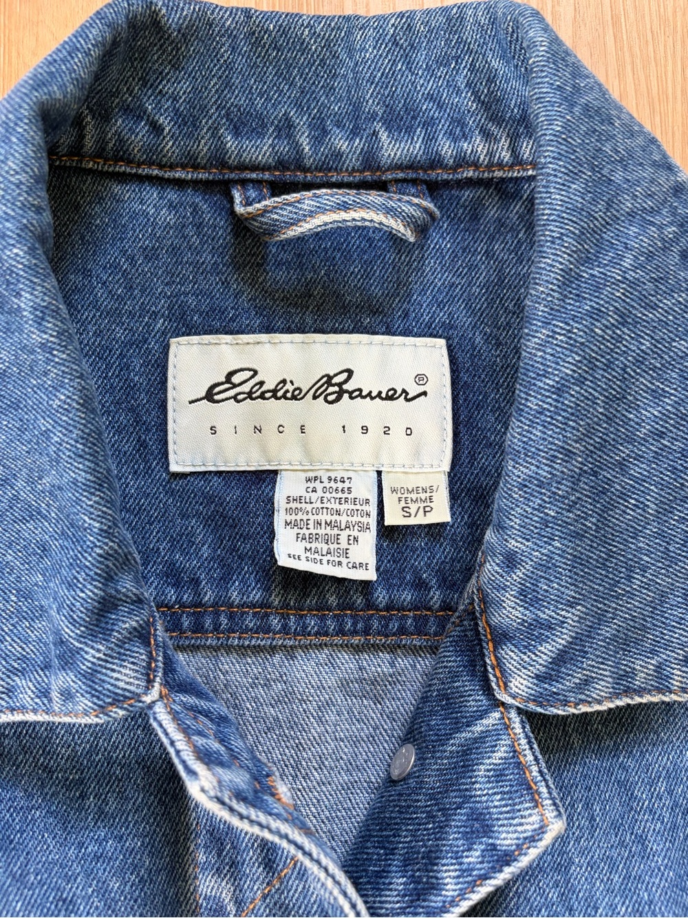 Eddie Bauer Vintage-Inspired Denim Jacket in Medium Blue - Picture 3 of 9